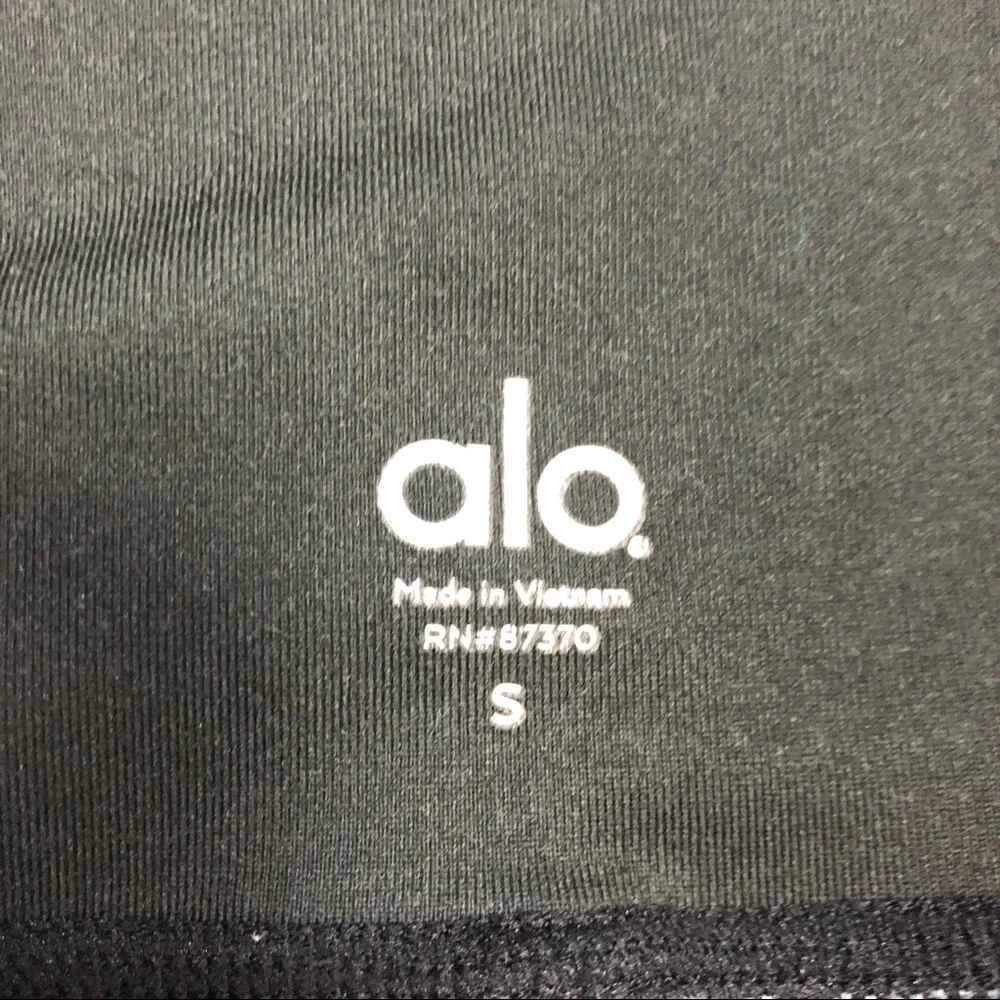 ALO Yoga Airbrush Printed Legging Size Small Black White Athletic Activewear